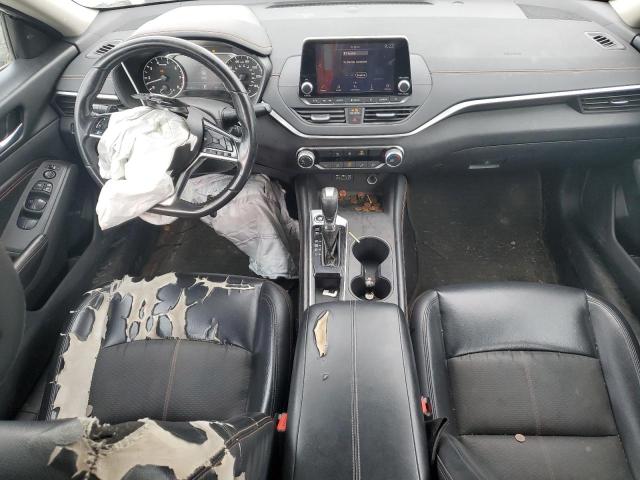 1N4BL4CV1KN310202 - 2019 NISSAN ALTIMA SR WHITE photo 8