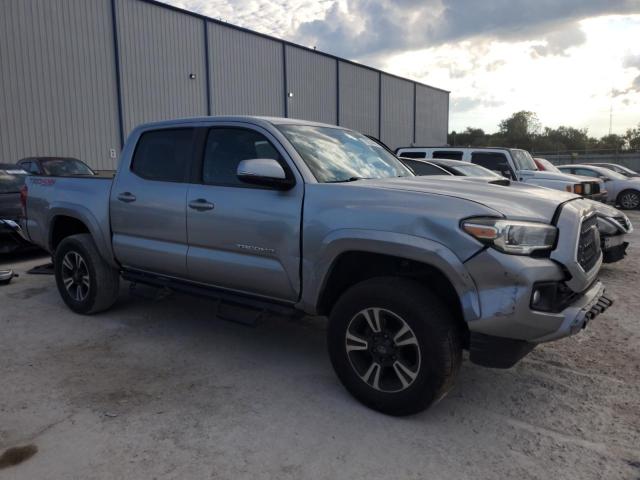 3TMCZ5AN0JM171226 - 2018 TOYOTA TACOMA DOUBLE CAB GRAY photo 4