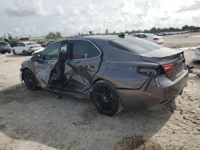 4T1K61AK1MU551433 - 2021 TOYOTA CAMRY XSE GRAY photo 2