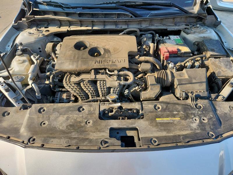 1N4BL4BW6KC197496 - 2019 NISSAN ALTIMA S SILVER photo 11