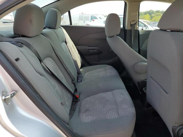 1G1JB5SH2H4134391 - 2017 CHEVROLET SONIC LS 银色 照片 10