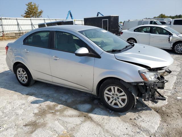 1G1JB5SH2H4134391 - 2017 CHEVROLET SONIC LS 银色 照片 4