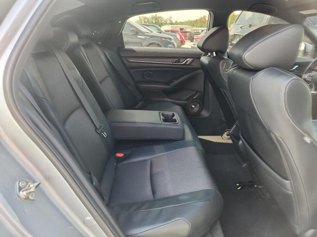 1HGCV1F37JA139657 - 2018 HONDA ACCORD SPORT SILVER photo 10