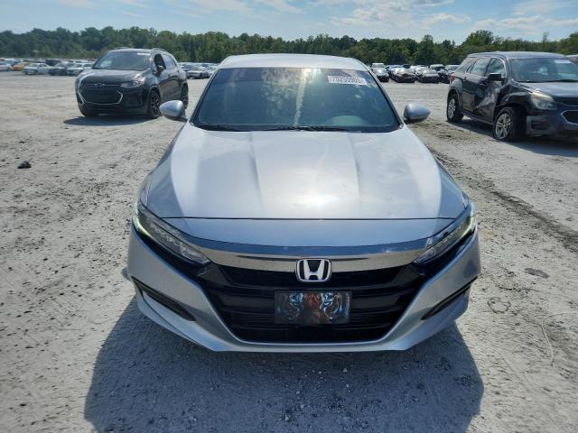 1HGCV1F37JA139657 - 2018 HONDA ACCORD SPORT SILVER photo 5