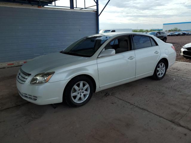 2007 TOYOTA AVALON XL, 