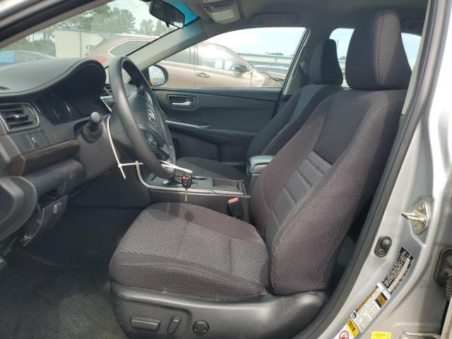 4T1BF1FK8GU501402 - 2016 TOYOTA CAMRY LE SILVER photo 7