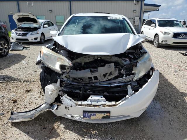 3N1CE2CP6FL393827 - 2015 NISSAN VERSA NOTE S WHITE photo 5