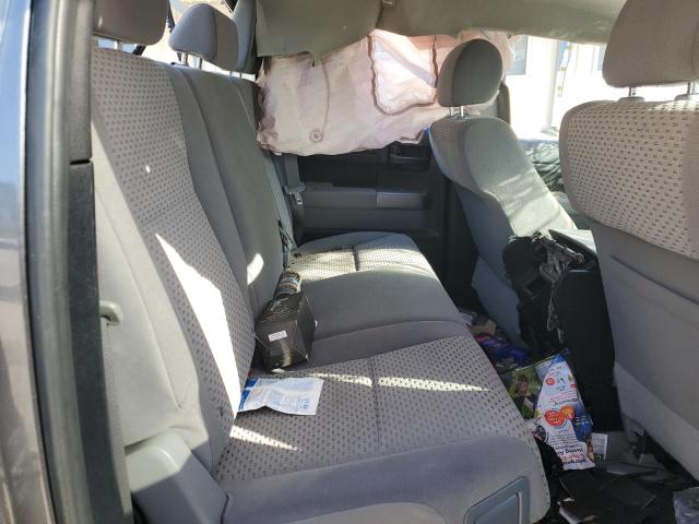 5TFUY5F17BX209057 - 2011 TOYOTA TUNDRA DOUBLE CAB SR5 GRAY photo 10