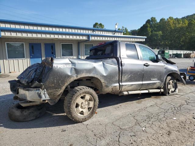 5TFUY5F17BX209057 - 2011 TOYOTA TUNDRA DOUBLE CAB SR5 GRAY photo 3