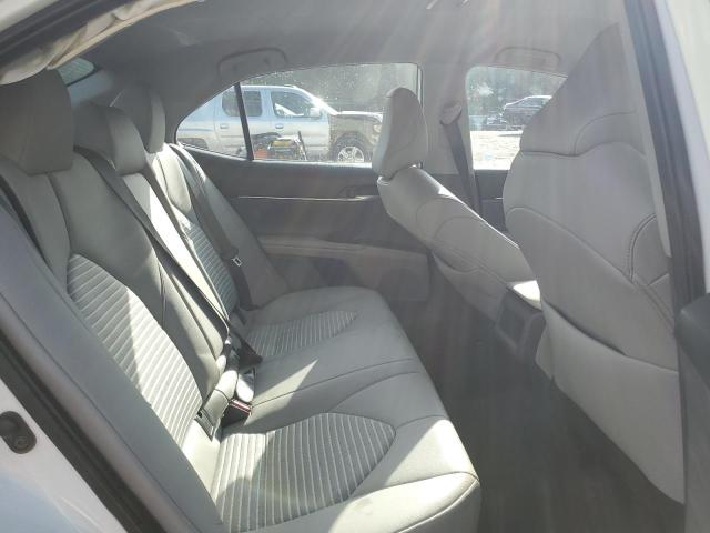 4T1G11AK2RU214121 - 2024 TOYOTA CAMRY SE NIGHT SHADE WHITE photo 10