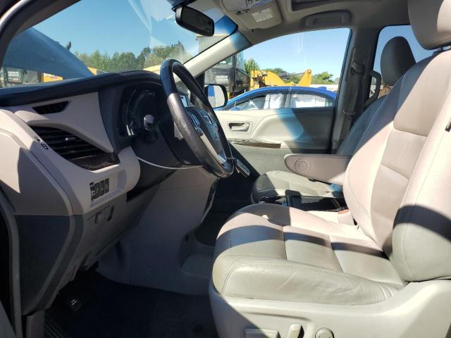 5TDYK3DC2FS688690 - 2015 TOYOTA SIENNA XLE GRAY photo 7