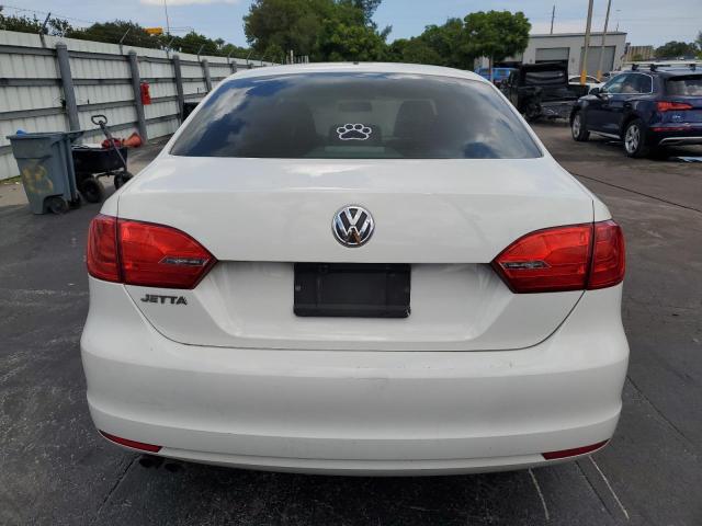 3VW2K7AJXEM209248 - 2014 VOLKSWAGEN JETTA BASE თეთრი ფოტო 6