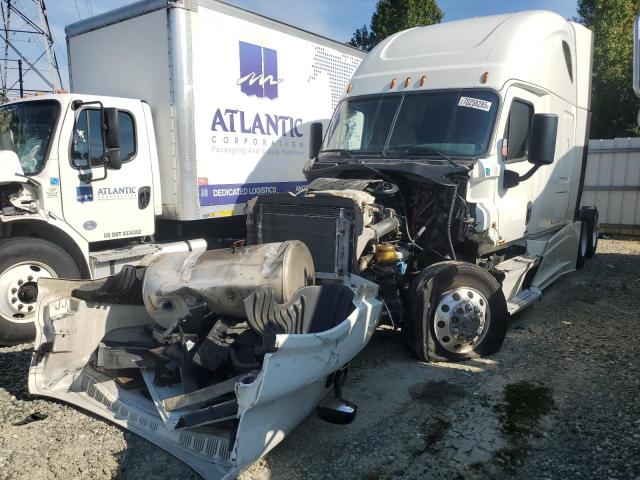 1FUJGLD5XFLGE3882 - 2015 FREIGHTLINER CASCADIA WHITE photo 2