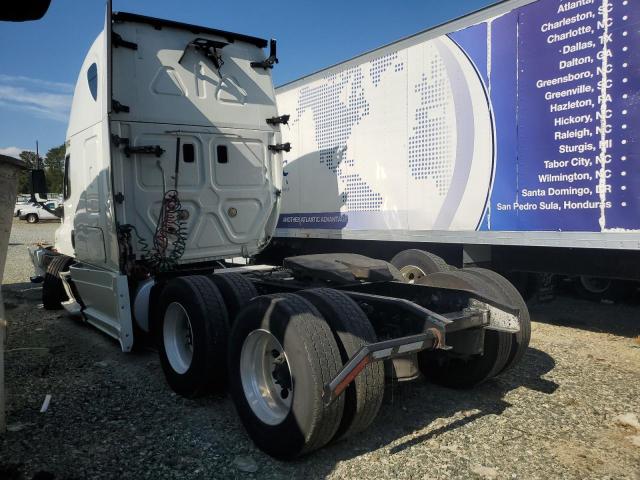 1FUJGLD5XFLGE3882 - 2015 FREIGHTLINER CASCADIA WHITE photo 3