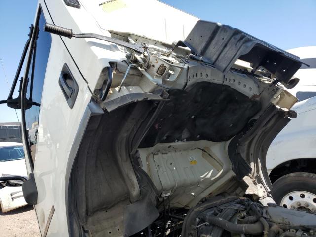 JALE5W167B7900271 - 2011 ISUZU NQR WHITE photo 10