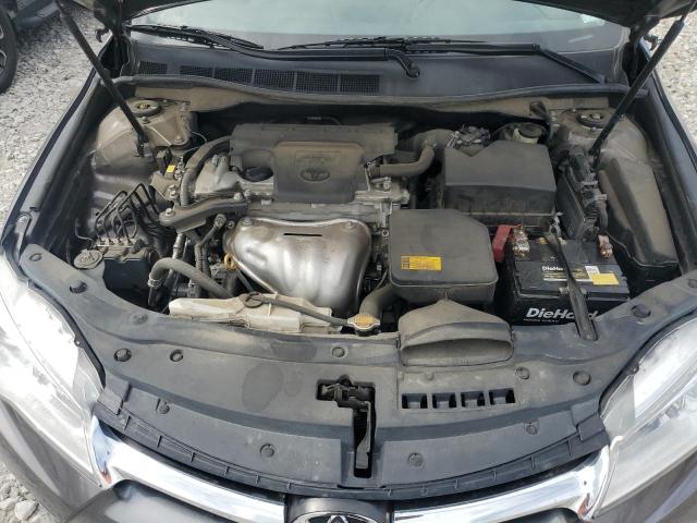4T4BF1FK4FR472291 - 2015 TOYOTA CAMRY LE CHARCOAL photo 11