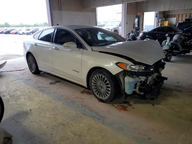 3FA6P0RU9DR340612 - 2013 FORD FUSION TITANIUM HEV WHITE photo 4