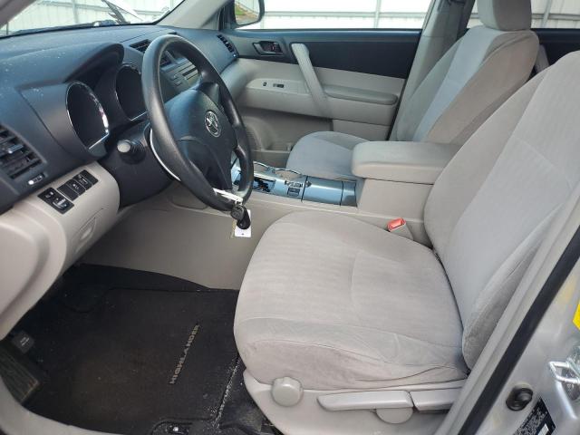 5TDZK3EH8BS038917 - 2011 TOYOTA HIGHLANDER BASE Silber Foto 7