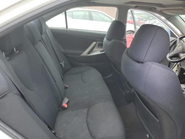 4T1BF3EK8BU751504 - 2011 TOYOTA CAMRY BASE თეთრი ფოტო 10