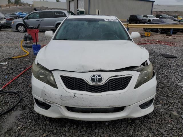 4T1BF3EK8BU751504 - 2011 TOYOTA CAMRY BASE თეთრი ფოტო 5