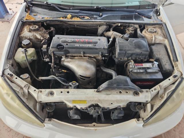 4T1BE32KX4U328479 - 2004 TOYOTA CAMRY LE WHITE photo 11