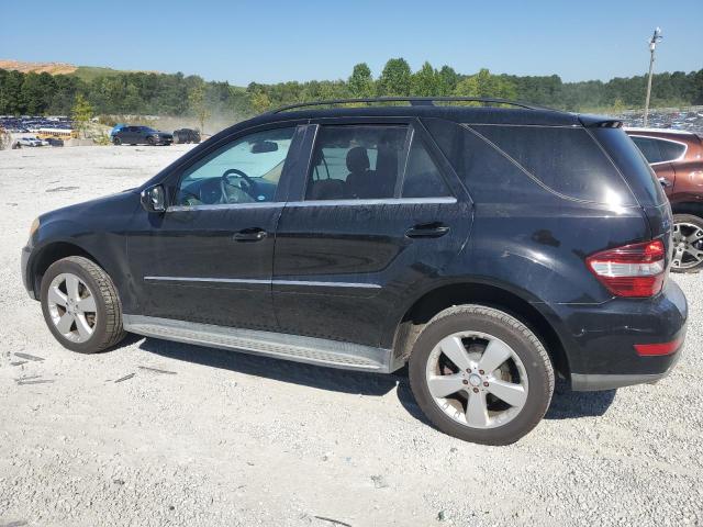 4JGBB8GB1AA603832 - 2010 MERCEDES-BENZ ML 350 4MATIC BLACK photo 2