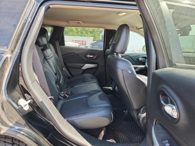 1C4PJMBB8JD529580 - 2018 JEEP CHEROKEE TRAILHAWK შავი ფოტო 11