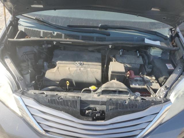 5TDDK3DC2FS094437 - 2015 TOYOTA SIENNA XLE GRAY photo 12