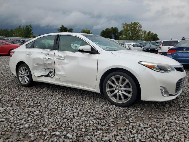 4T1BK1EB2FU152961 - 2015 TOYOTA AVALON XLE WHITE photo 4
