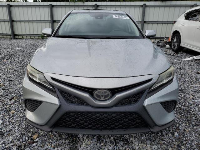 4T1B11HK1KU793494 - 2019 TOYOTA CAMRY L ვერცხლისფერი ფოტო 5