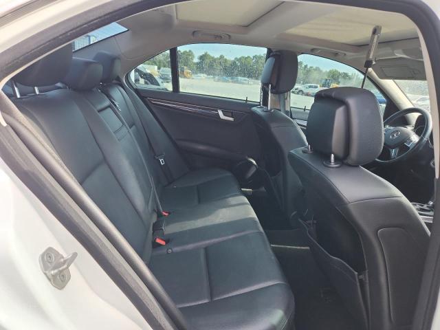 WDDGF8AB5DR295972 - 2013 MERCEDES-BENZ C 300 4MATIC WHITE photo 10