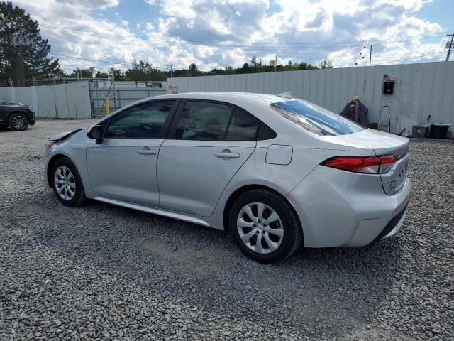 5YFEPMAE2NP382774 - 2022 TOYOTA COROLLA LE 银色 照片 2