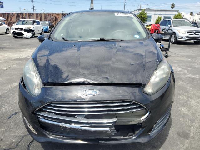 3FADP4BJ5JM135814 - 2018 FORD FIESTA SE BLACK photo 5