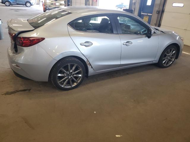 3MZBN1V33JM168469 - 2018 MAZDA 3 TOURING 银色 照片 3