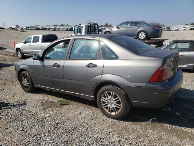 1FAFP34N15W176627 - 2005 FORD FOCUS ZX4 GRAY photo 2