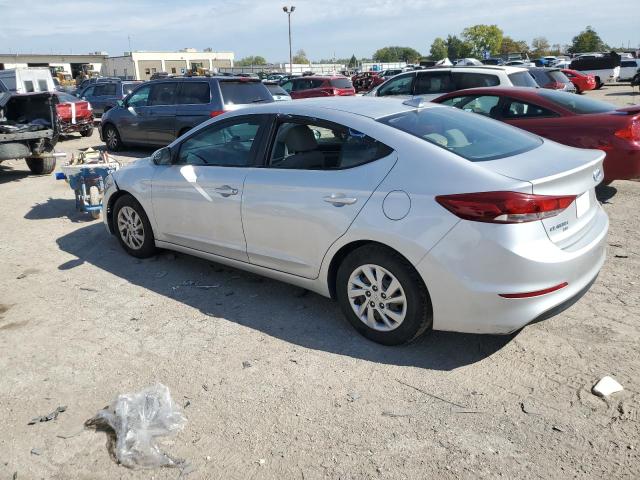 KMHD74LF5HU071201 - 2017 HYUNDAI ELANTRA SE SILVER photo 2