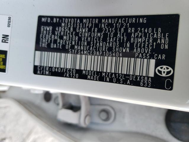 5YFS4MCE9NP105404 - 2022 TOYOTA COROLLA SE WHITE photo 13