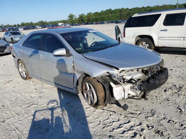 4T1BF1FK3CU067318 - 2012 TOYOTA CAMRY BASE SILVER photo 4