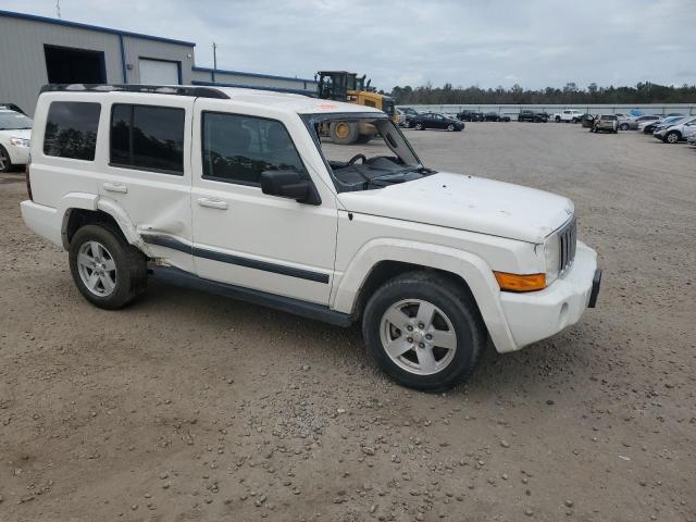 1J8HH48K38C183017 - 2008 JEEP COMMANDER SPORT WHITE photo 4