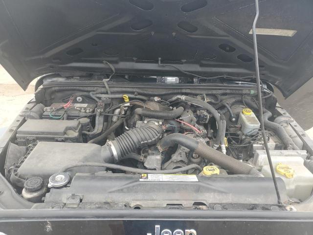 1J4AA2D13AL133524 - 2010 JEEP WRANGLER SPORT BLACK photo 11