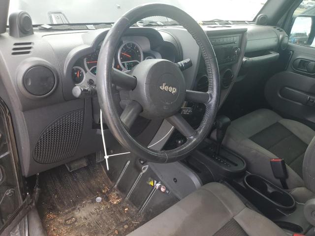 1J4AA2D13AL133524 - 2010 JEEP WRANGLER SPORT BLACK photo 8