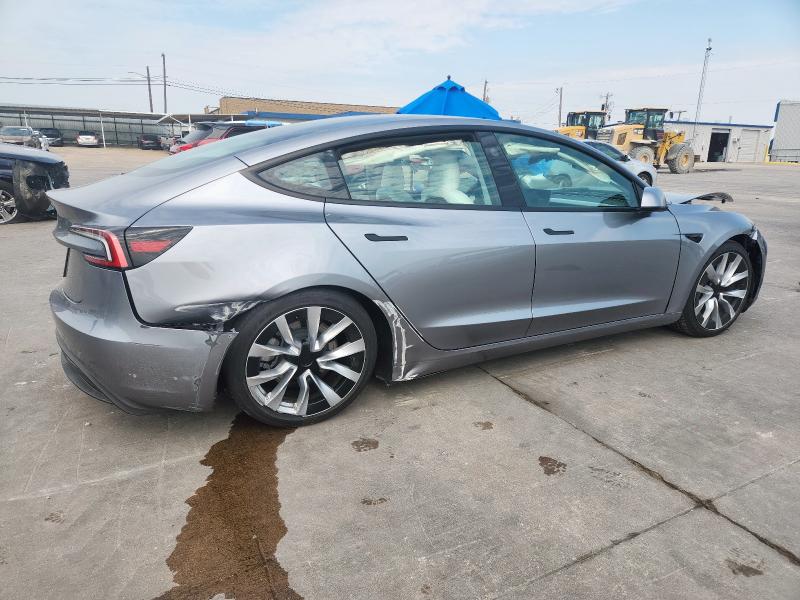 5YJ3E1EA1SF999853 - 2025 TESLA MODEL 3 GRAY photo 3