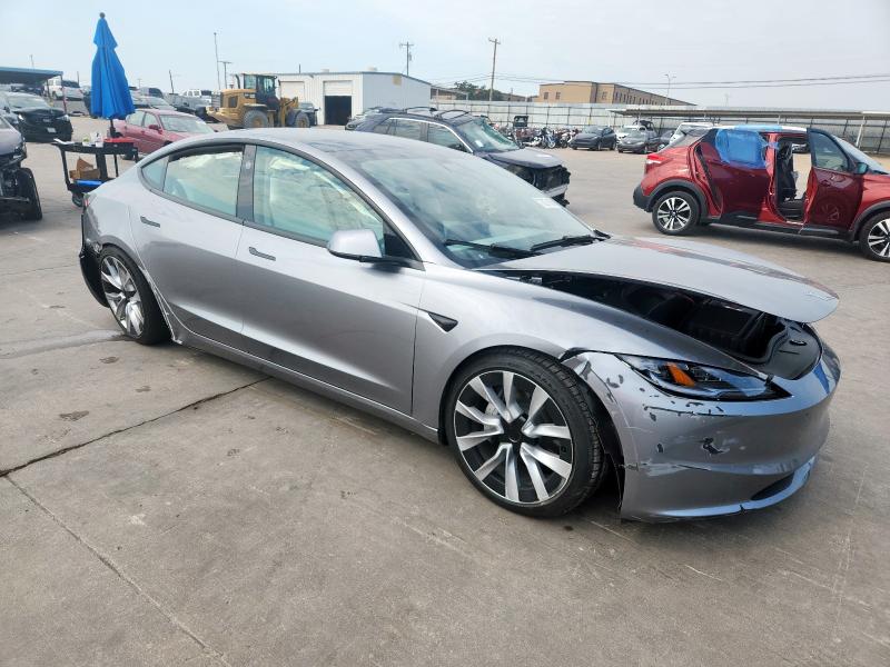 5YJ3E1EA1SF999853 - 2025 TESLA MODEL 3 GRAY photo 4