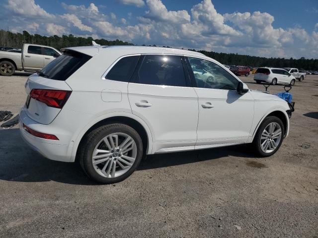 WA1CNAFY4K2065128 - 2019 AUDI Q5 PRESTIGE WHITE photo 3