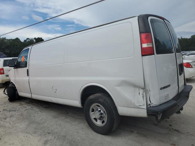 1GCWGBFP5K1277875 - 2019 CHEV EXPRESS G2500 WHITE photo 2