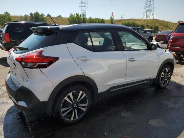 3N1CP5CU7KL562653 - 2019 NISSAN KICKS S WHITE photo 3