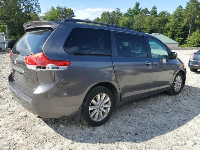 5TDDK3DC0CS047130 - 2012 TOYOTA SIENNA XLE GRAY photo 3