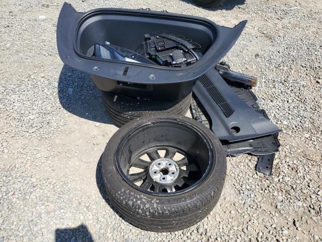 7SAYGDEE8RF063701 - 2024 TESLA MODEL Y GRAY photo 12