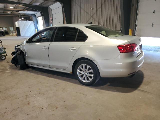 3VWDZ7AJ7BM317729 - 2011 VOLKSWAGEN JETTA SE SILVER photo 2
