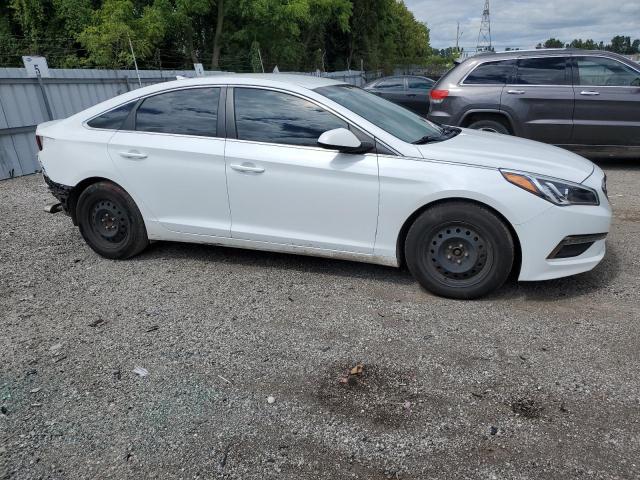 5NPE24AFXGH431680 - 2016 HYUNDAI SONATA SE WHITE photo 4